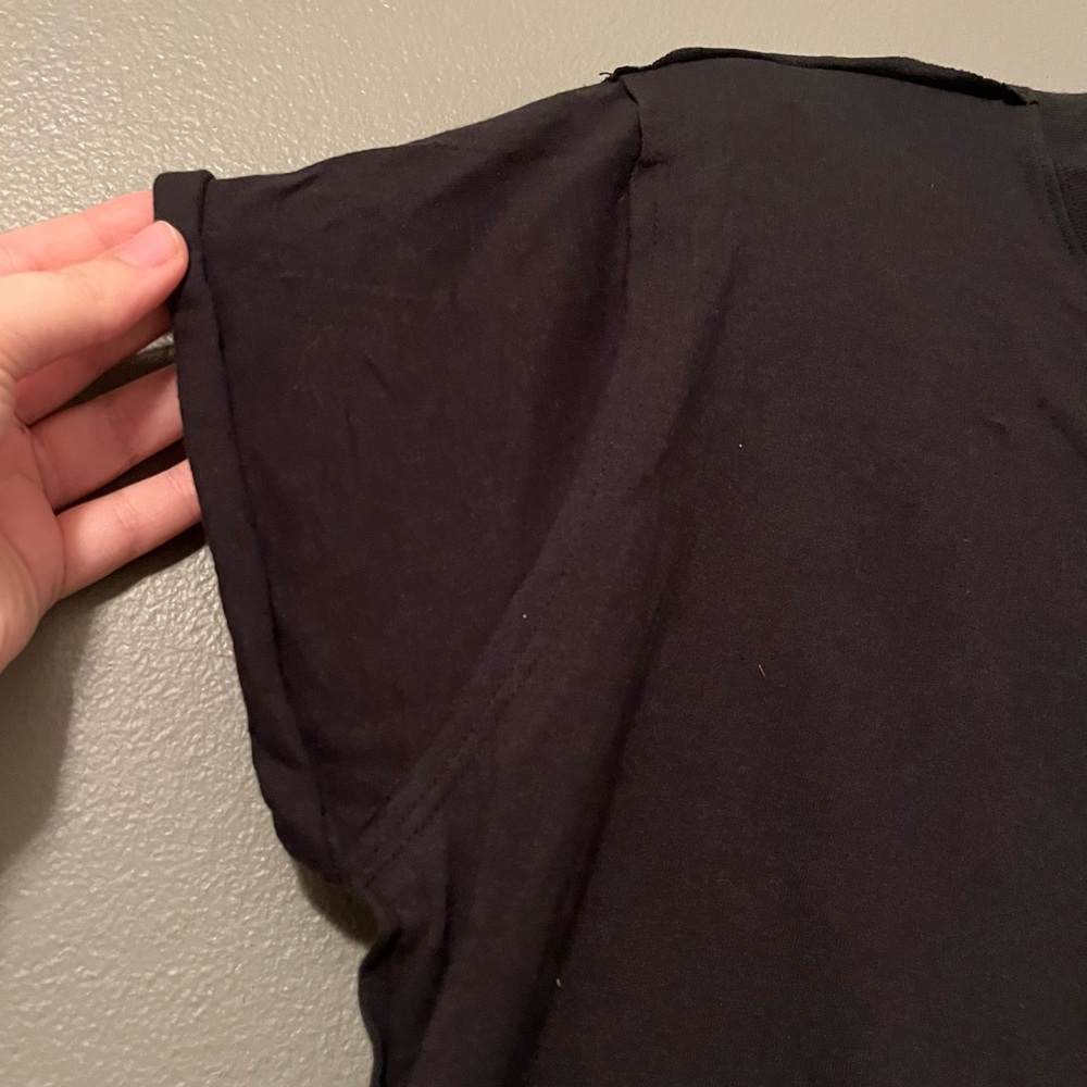 NWT Free People We The Free Sz Med Women’s Black Short Sleeve Scoopneck Top $38! - Picture 2 of 10
